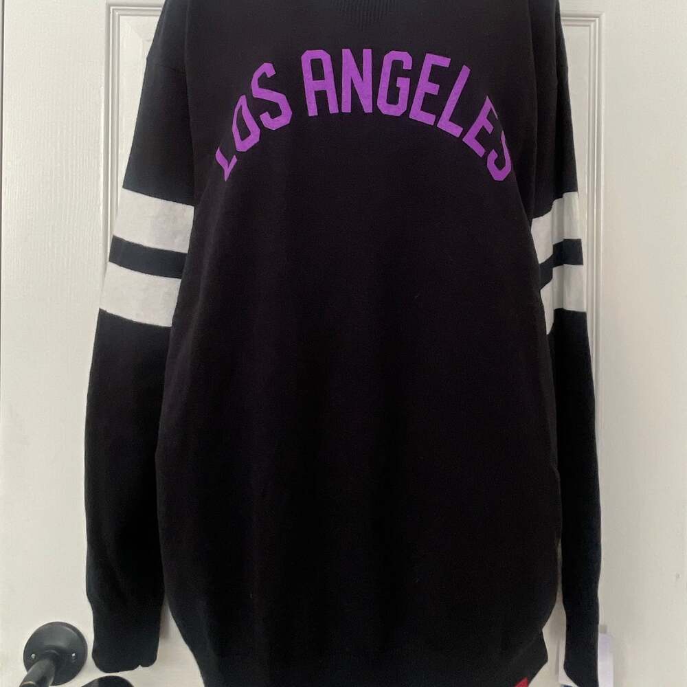NWT Los Angeles Lakers Men’s Sweater size L